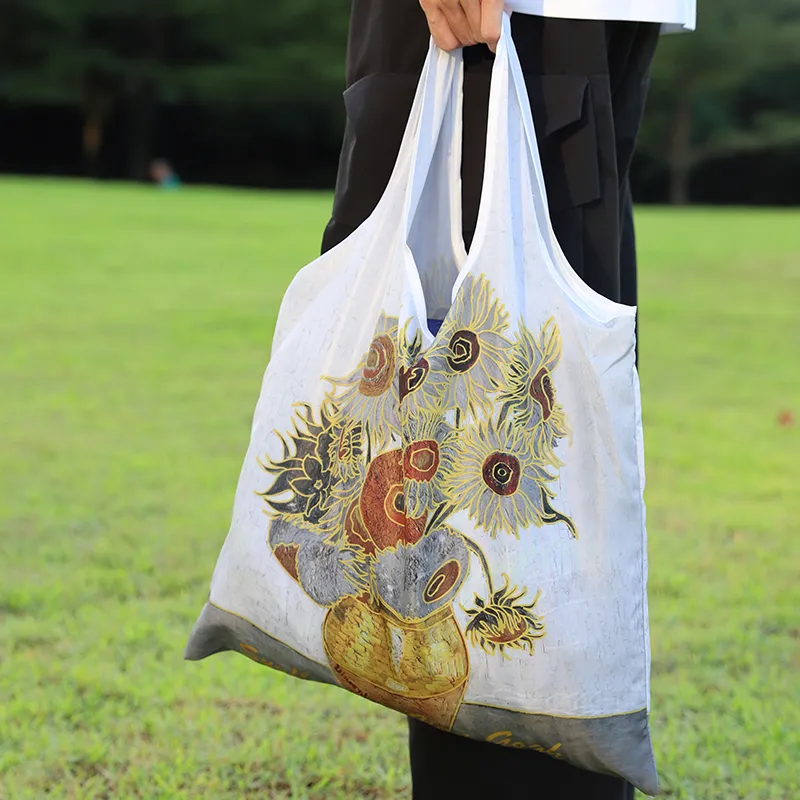 Portable-Foldable-Shopping-Bag-2.webp